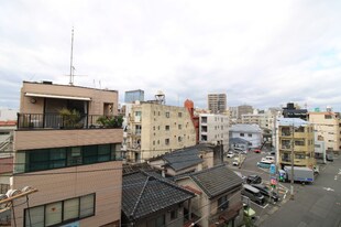 サンロイヤル新屋敷の物件内観写真